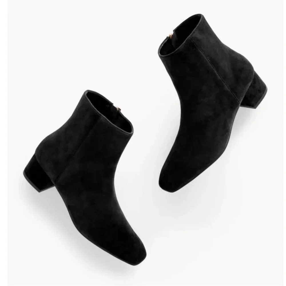 Talbots Perla Black Suede Ankle Boots Block Heel Inner Zip Closure Size 7.5M